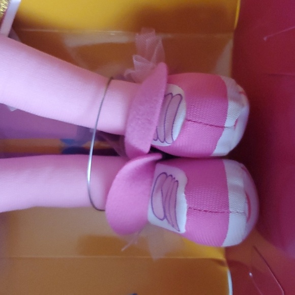 Codie the coder doll - Picture 3 of 13